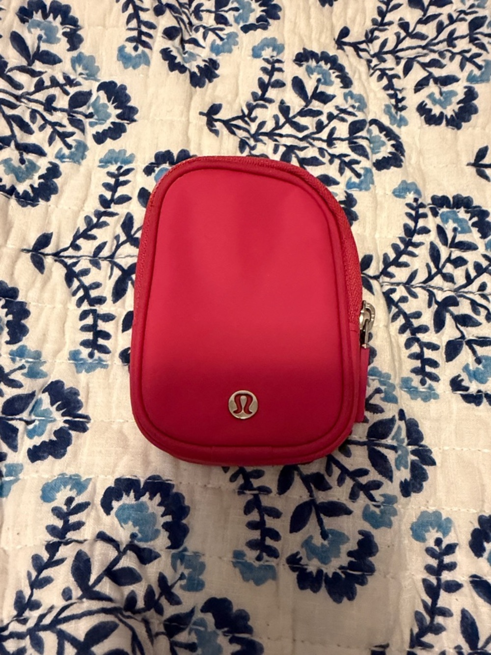 Lululemon raspberry pink key ring wallet